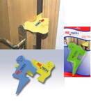 Ochrana proti přiskřípnutí prstů a stabilizátor dveří